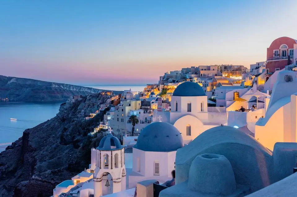 المدن السياحية في اليونان