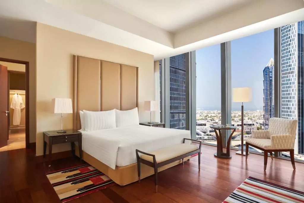 The best hotels in Dubai with a private pool 5