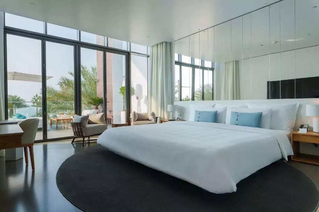 hotels in Dubai with a private pool 5