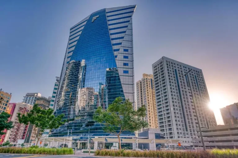 شقق فندقية في دبي 2025