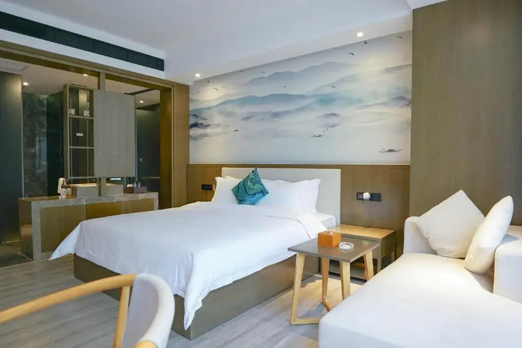 Paco Hotel Tiyuxilu Metro Guangzhou-Free Shuttle Bus during Canton Fair