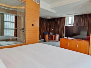 تقرير فندق هوليداي إن إكسبرس بكين وانغجينغ (Holiday Inn Express Beijing Wangjing Center): المميزات والغرف والأسعار
